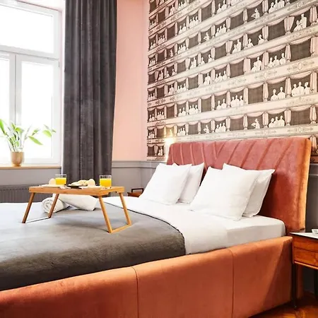 Apartment Househost Iii: Podbrzezie Street Krakow