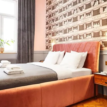 Apartment Househost Iii: Podbrzezie Street Krakow